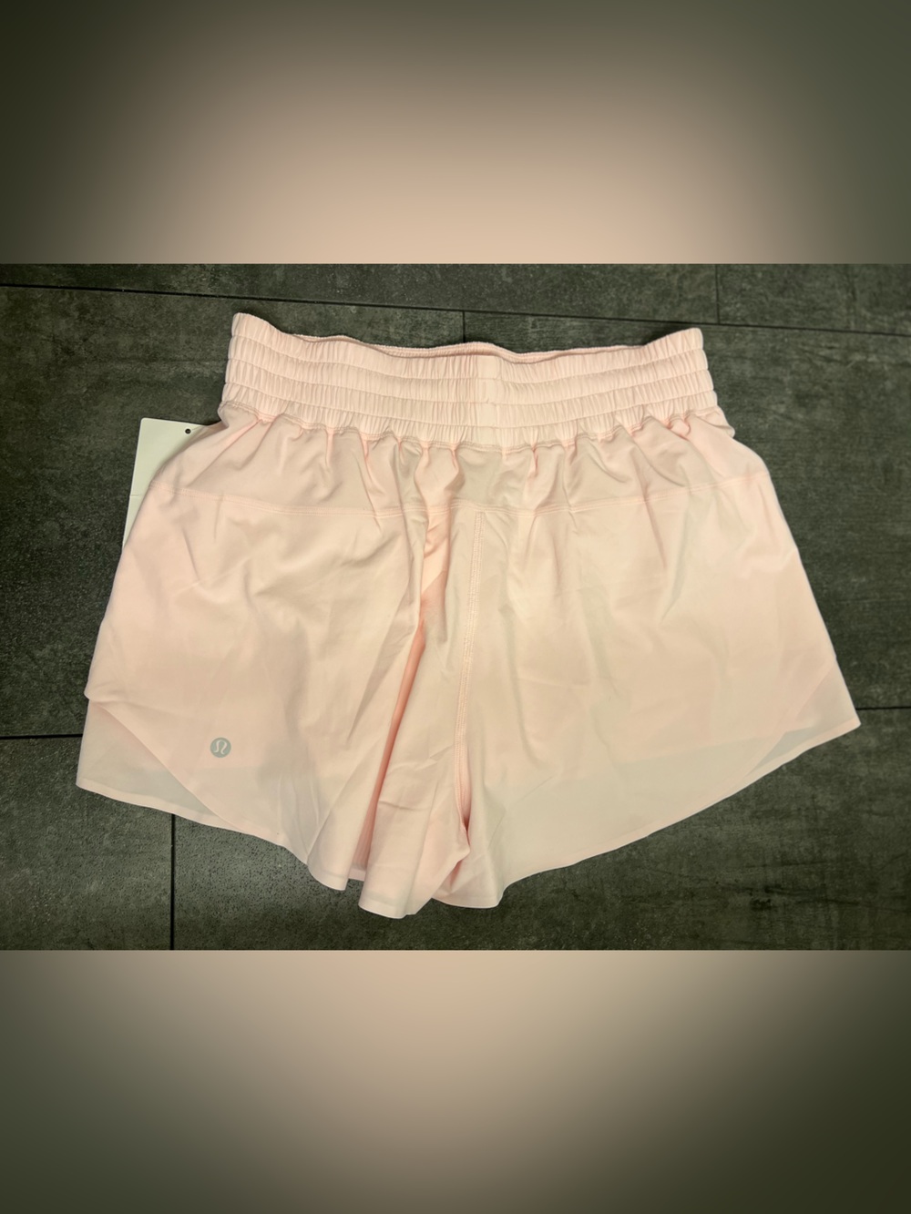 Lululemon Shake It Out Shorts 2.5”